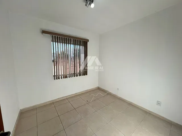 Casa com 40m² 2 quartos e 1 banheiro, à venda, no bairro Estrela em Ponta Grossa