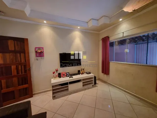 Casa com 250m² 3 quartos e 2 banheiros, à venda, no bairro Jardim dos Ipês em Sumaré