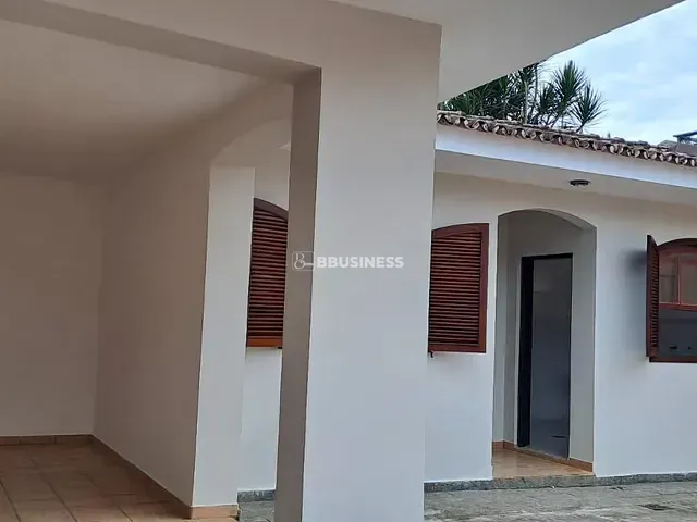 Casa com 398m² 3 quartos e 2 banheiros, para alugar, no bairro Nova Campinas em Campinas