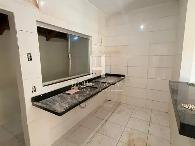 Casa com 148m² 2 quartos e 2 banheiros, à venda, no bairro Setor São José em Goiânia