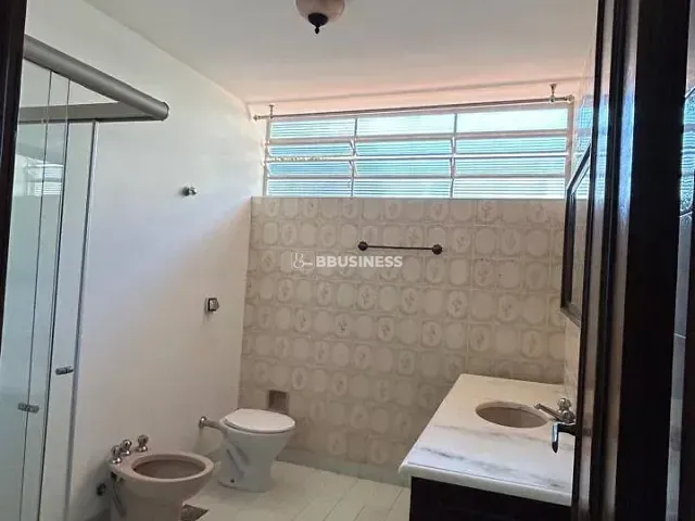 Casa com 601m² 4 quartos e 4 banheiros, para alugar, no bairro Nova Campinas em Campinas