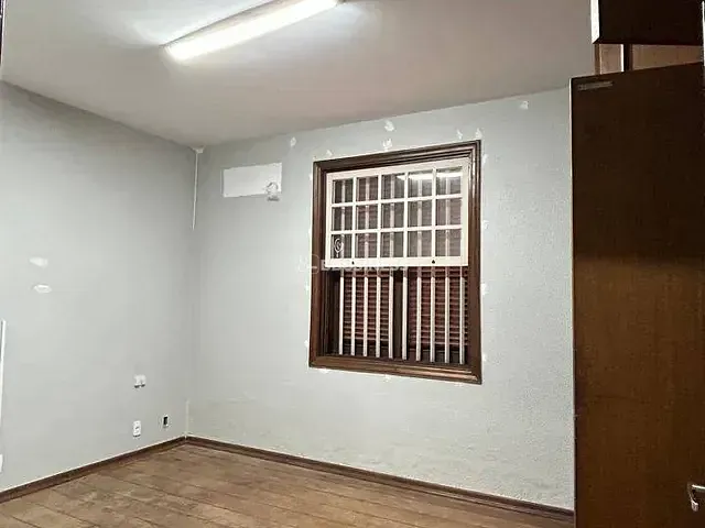 Casa com 601m² 4 quartos e 4 banheiros, para alugar, no bairro Nova Campinas em Campinas