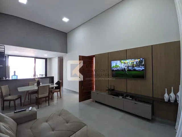 Casa com 250m² 3 quartos e 2 banheiros, à venda, no bairro Jardim Residencial Viena em Indaiatuba