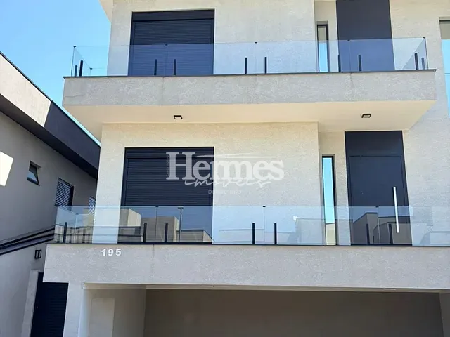 Casa com 300m² 4 quartos e 5 banheiros, à venda ou para alugar, no bairro Jardim Ypê em Paulínia