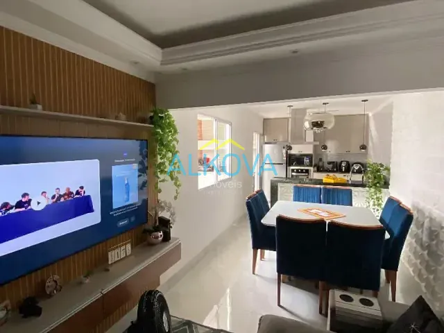 Casa com 125m² 3 quartos e 2 banheiros, à venda, no bairro Eugênio de Mello em São José dos Campos