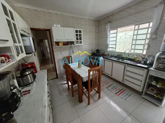 Casa com 155m² 2 quartos e 2 banheiros, à venda, no bairro Jardim Anhembi em São José dos Campos