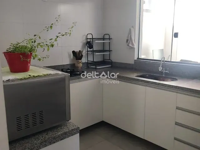Casa com 119m² 3 quartos e 1 banheiro, à venda, no bairro Santa Amélia em Belo Horizonte