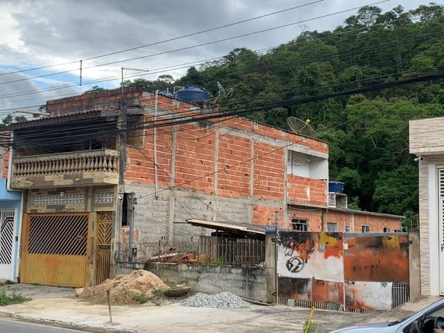 Casa com 125m² 6 quartos e 6 banheiros, à venda, no bairro Colinas da Anhangüera em Santana de Parnaíba