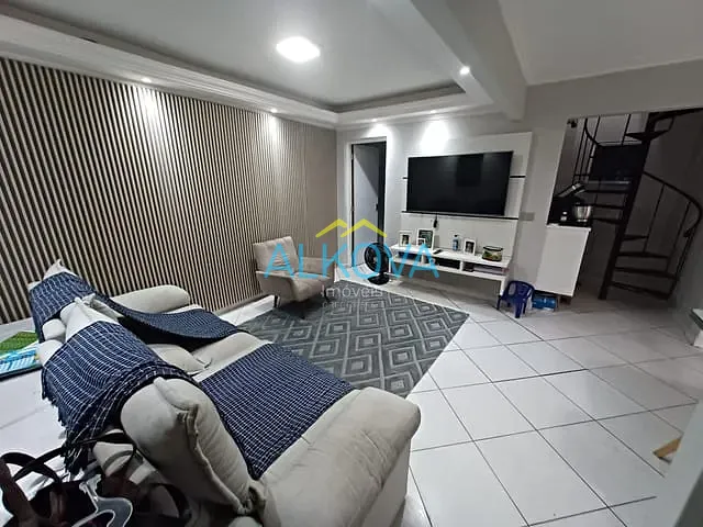 Casa com 155m² 4 quartos e 3 banheiros, à venda, no bairro Conjunto Residencial Trinta e Um de Março em São José dos Campos
