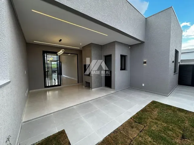 Casa 3 quartos e 2 banheiros, à venda, no bairro Jardim Carvalho em Ponta Grossa