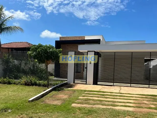 Casa com 525m² 3 quartos e 2 banheiros, à venda, no bairro Nova Analandia em Analândia