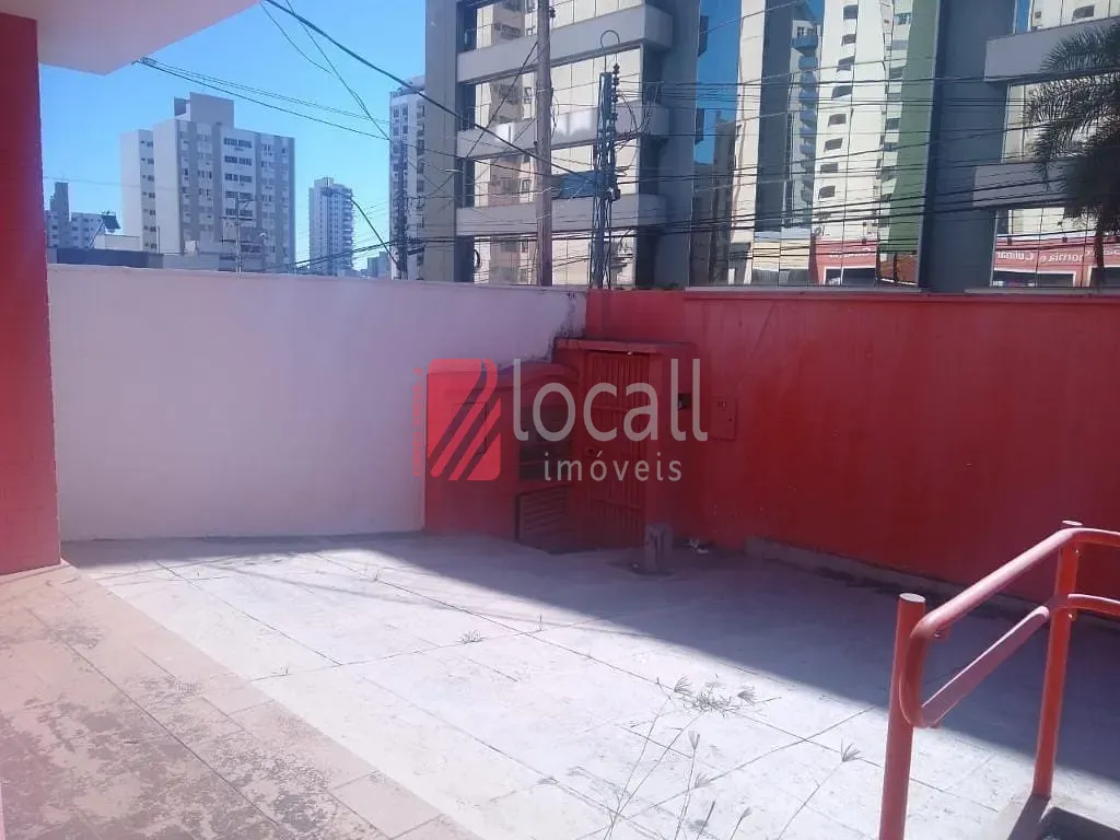 Casa com 1 quarto para aluguel, 340m² — foto 10 de 25