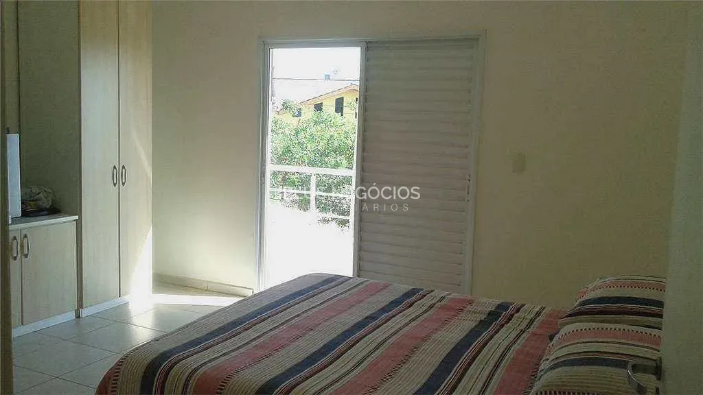 Casa, 3 quartos, 196 m² - Foto 12