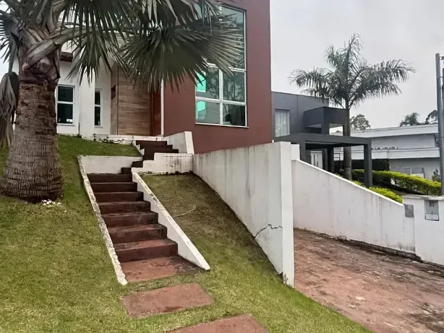 Casa com 775m² 4 quartos e 5 banheiros, à venda ou para alugar, no bairro San Diego em Vargem Grande Paulista