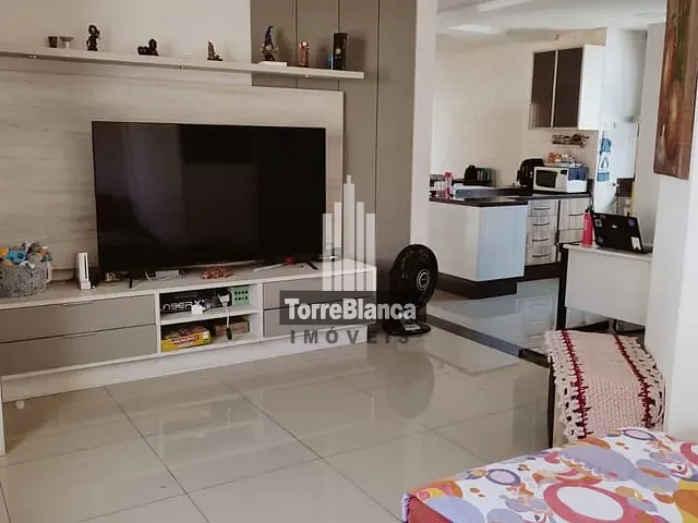 Casa com 288m² 3 quartos e 3 banheiros, à venda, no bairro Contorno em Ponta Grossa