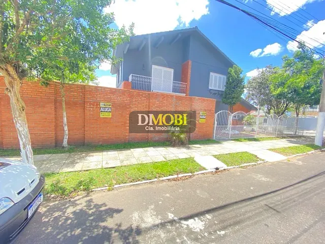 Casa com 420m² 3 quartos e 3 banheiros, à venda ou para alugar, no bairro Oriço em Gravataí