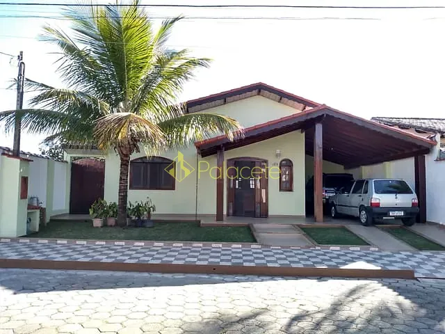 Casa com 300m² 3 quartos e 2 banheiros, à venda, no bairro Cooperi em Guaratinguetá