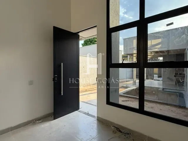 Casa com 247m² 3 quartos e 4 banheiros, à venda, no bairro Jardim Presidente em Goiânia