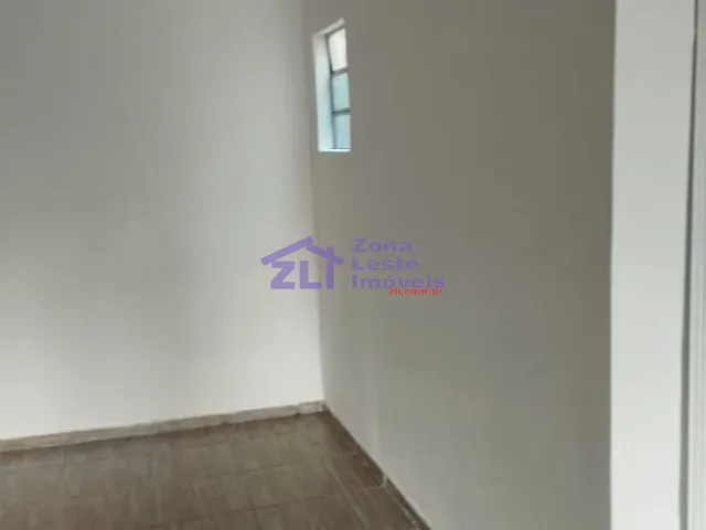 Casa com 300m² 3 quartos e 2 banheiros, à venda ou para alugar, no bairro Vila Mafra em São Paulo
