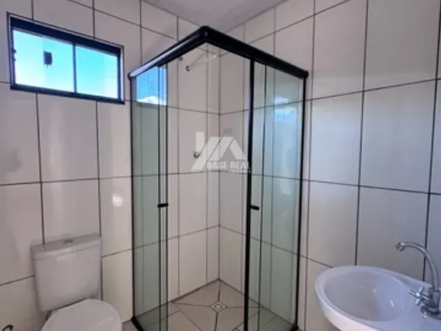Casa 2 quartos e 1 banheiro, para alugar, no bairro Bonsucesso em Guarapuava