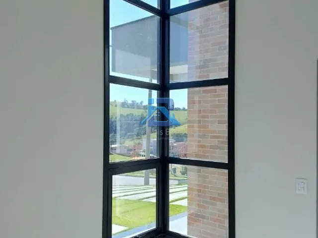 Casa com 409m² 3 quartos e 4 banheiros, à venda, no bairro Bairro Itapema em Itatiba