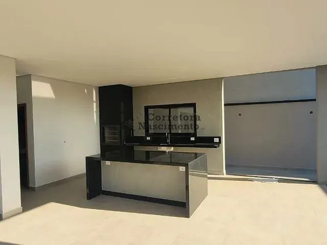 Casa com 333m² 3 quartos e 4 banheiros, à venda, no bairro Urbanova em São José dos Campos