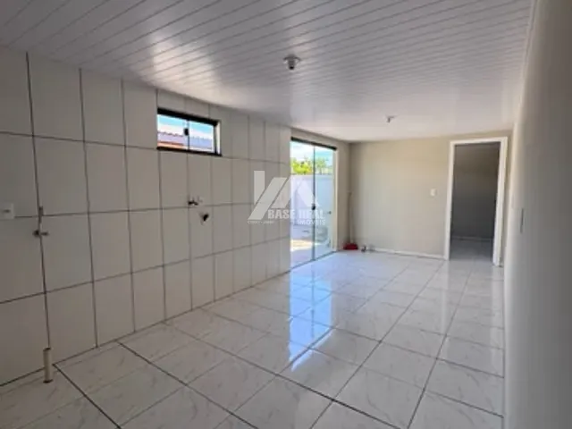 Casa com 80m² 2 quartos e 1 banheiro, para alugar, no bairro Bonsucesso em Guarapuava