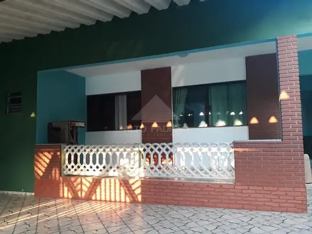 Casa com 300m² 4 quartos e 3 banheiros, à venda, no bairro Jardim Mauá em Mauá