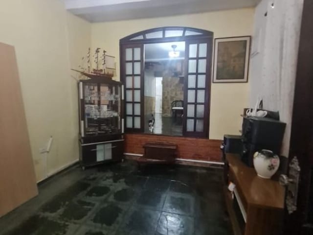 Casa com 125m² 4 quartos e 3 banheiros, à venda, no bairro Jardim Maria Helena em Barueri
