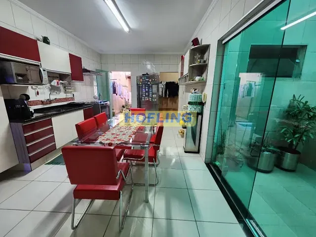 Casa com 180m² 2 quartos e 3 banheiros, à venda, no bairro Vila Aparecida em Rio Claro