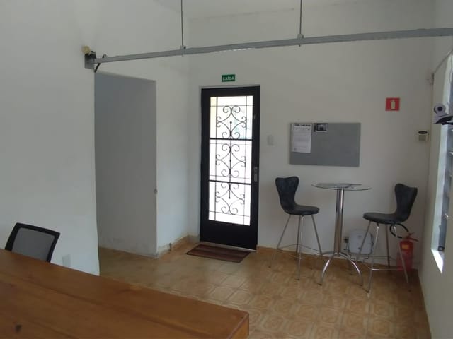 Casa com 257m² 3 quartos e 1 banheiro, à venda, no bairro Santana em Pindamonhangaba