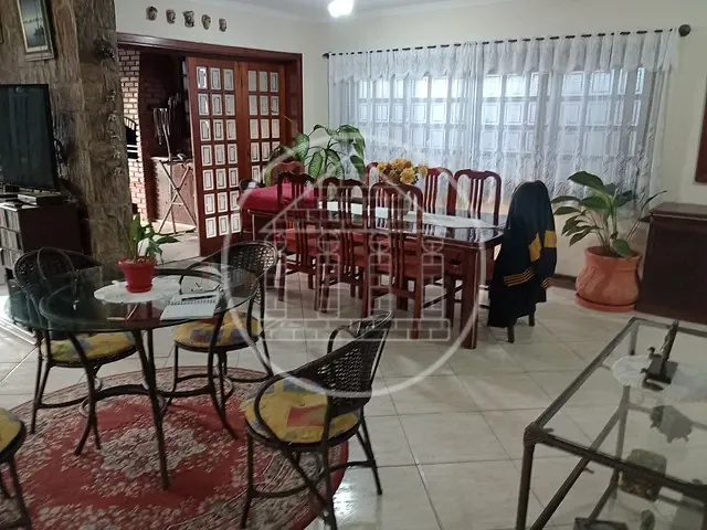 Casa com 550m² 5 quartos e 6 banheiros, à venda, no bairro Praia da Enseada em Bertioga