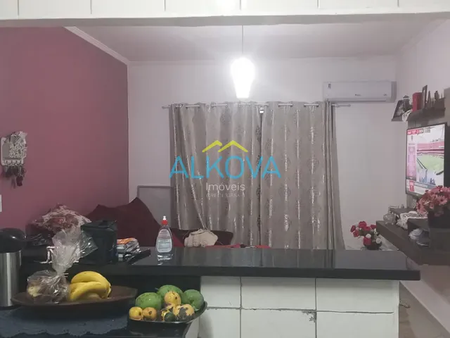 Casa com 130m² 3 quartos e 2 banheiros, à venda, no bairro Jardim das Indústrias em São José dos Campos