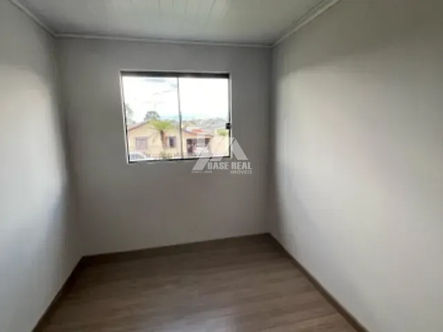 Casa com 247m² 3 quartos e 1 banheiro, à venda, no bairro São Cristóvão em Guarapuava