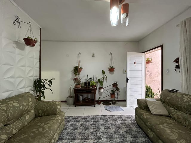 Casa com 155m² 2 quartos e 2 banheiros, à venda, no bairro Três Vendas em Pelotas