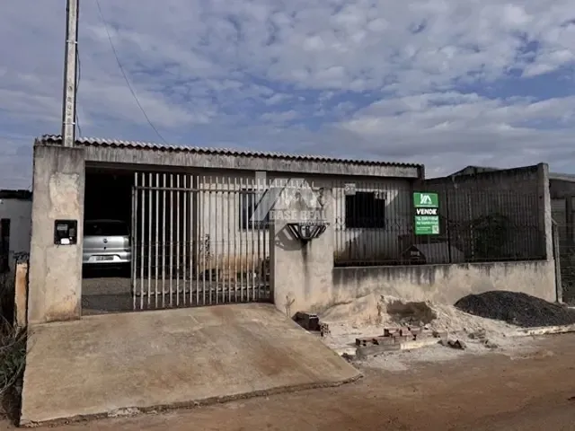 Casa 2 quartos e 1 banheiro, à venda, no bairro Vila Bela em Guarapuava