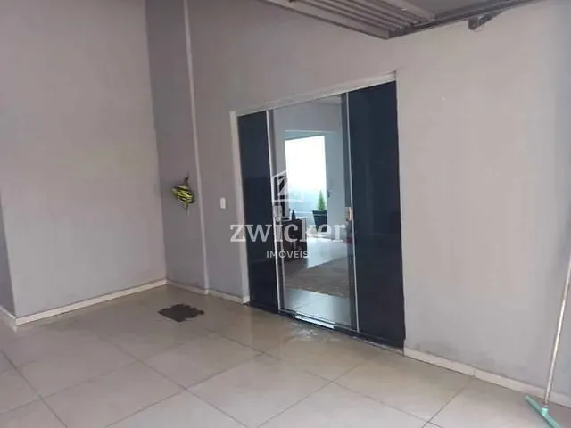 Casa com 180m² 3 quartos e 3 banheiros, à venda, no bairro Núcleo Habitacional Nobuji Nagasawa em Bauru