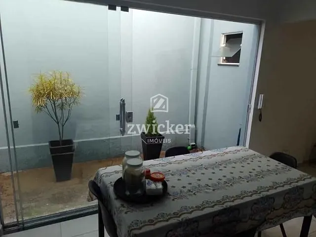 Casa com 180m² 3 quartos e 3 banheiros, à venda, no bairro Núcleo Habitacional Nobuji Nagasawa em Bauru
