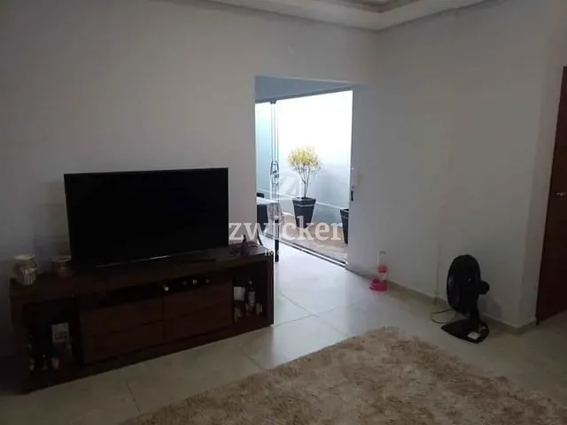 Casa com 180m² 3 quartos e 3 banheiros, à venda, no bairro Núcleo Habitacional Nobuji Nagasawa em Bauru