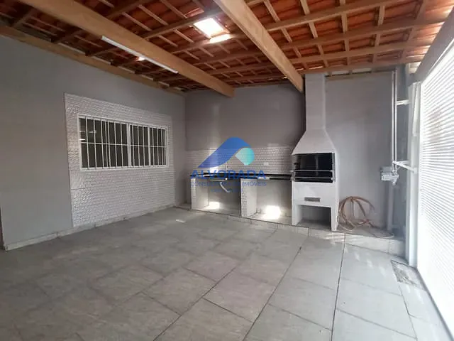 Casa com 125m² 3 quartos e 2 banheiros, à venda, no bairro Jardim das Indústrias em São José dos Campos