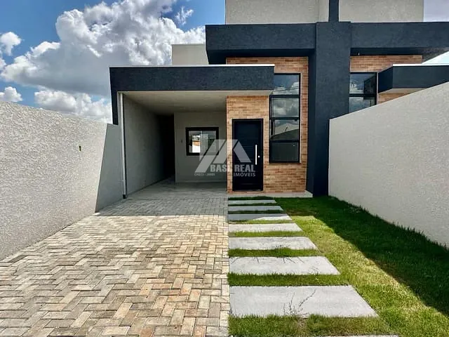 Casa 3 quartos e 2 banheiros, à venda, no bairro Cará-Cará em Ponta Grossa