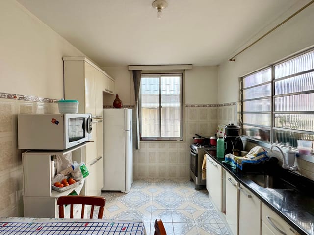 Casa com 277m² 3 quartos e 2 banheiros, à venda, no bairro Fragata em Pelotas