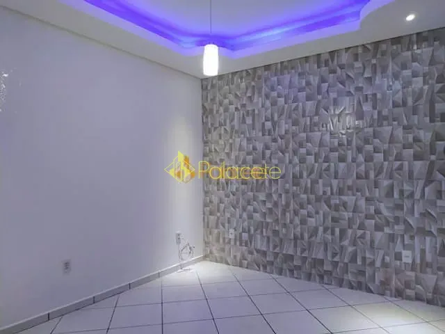 Casa com 125m² 2 quartos e 2 banheiros, à venda, no bairro Mombaça  em Pindamonhangaba