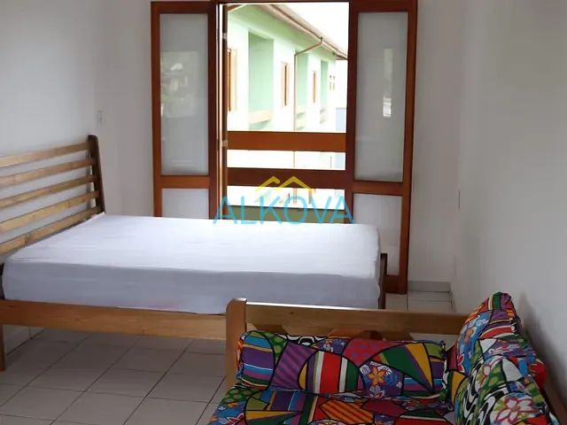 Casa com 864m² 14 quartos e 22 banheiros, à venda, no bairro Maranduba em Ubatuba