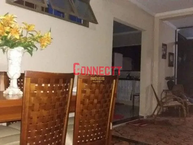 Casa com 300m² 4 quartos e 4 banheiros, à venda, no bairro Parque Residencial Candido Portinari em Ribeirão Preto