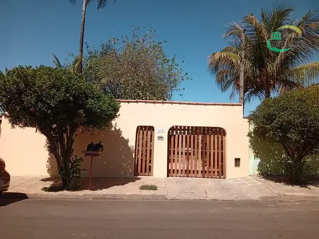 Casa com 250m² 3 quartos e 2 banheiros, à venda, no bairro Jardim Bom Retiro (Nova Veneza) em Sumaré