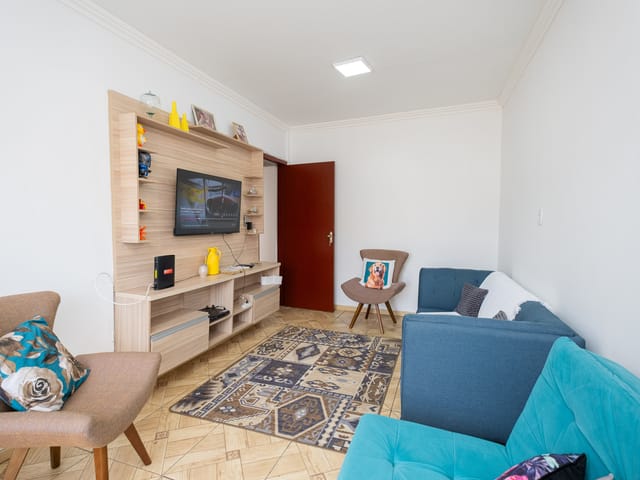 Casa com 213m² 1 quarto e 2 banheiros, à venda, no bairro Três Vendas em Pelotas