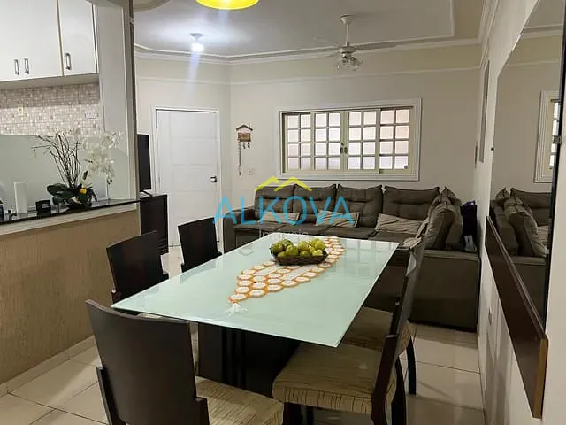 Casa com 150m² 3 quartos e 2 banheiros, à venda, no bairro Residencial Bosque dos Ipês em São José dos Campos