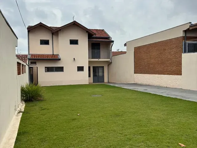 Casa com 328m², à venda, no bairro Jardim Aurélia em Campinas