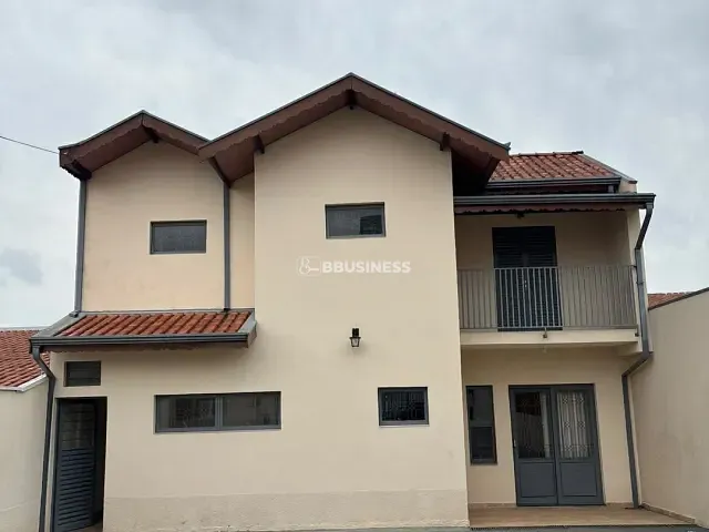 Casa com 328m², à venda, no bairro Jardim Aurélia em Campinas